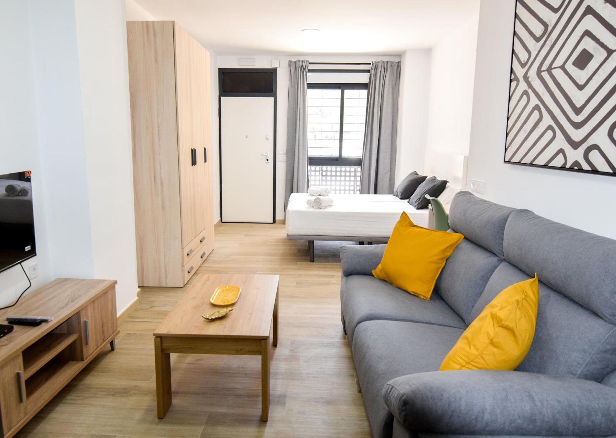 Letplanet Riquelme Apartment Malaga Bagian luar foto