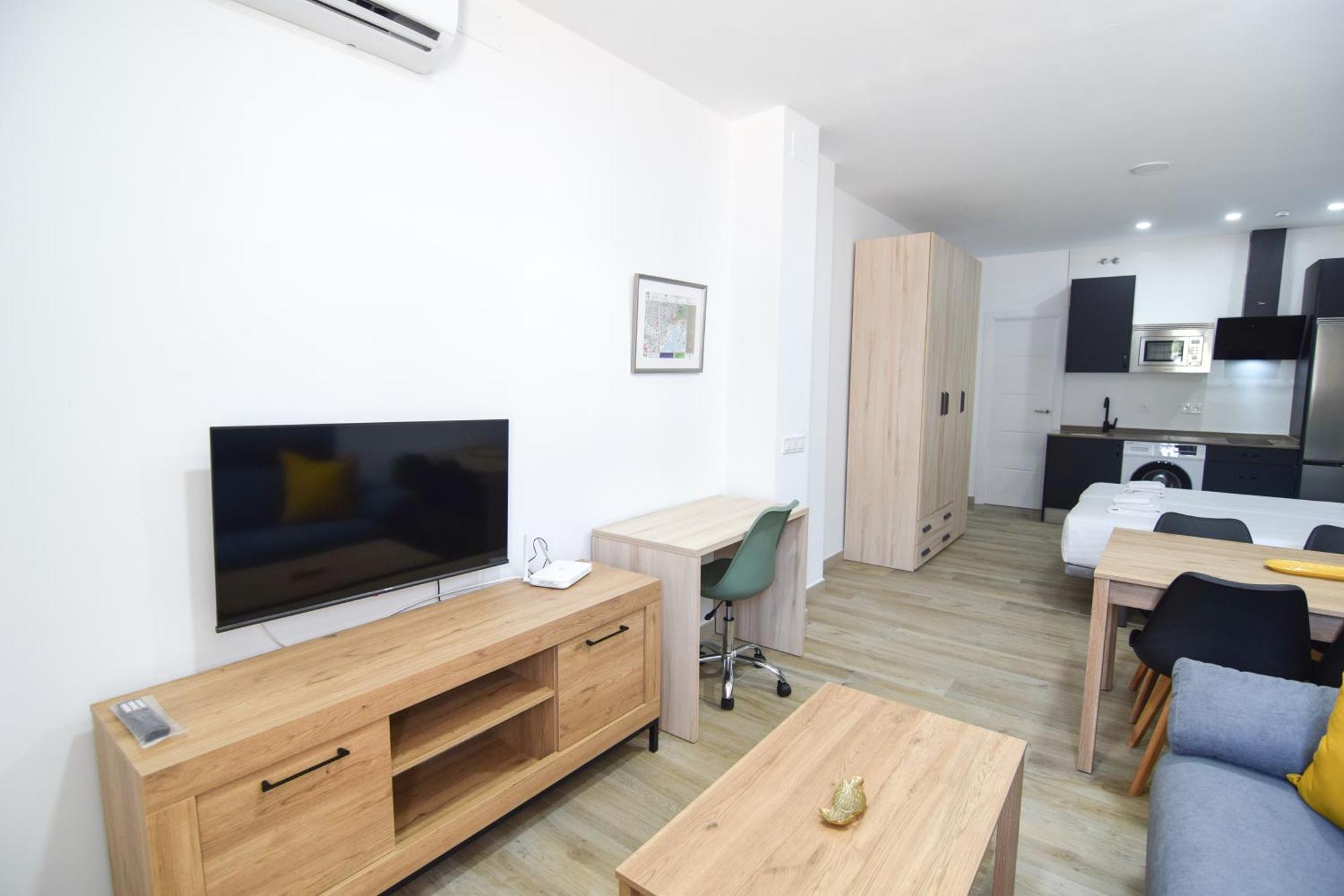 Letplanet Riquelme Apartment Malaga Bagian luar foto