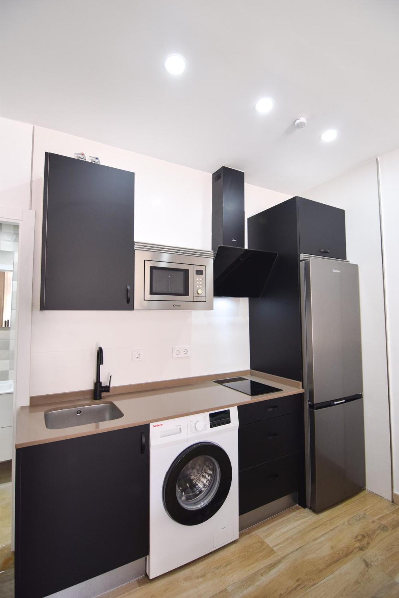 Letplanet Riquelme Apartment Malaga Bagian luar foto