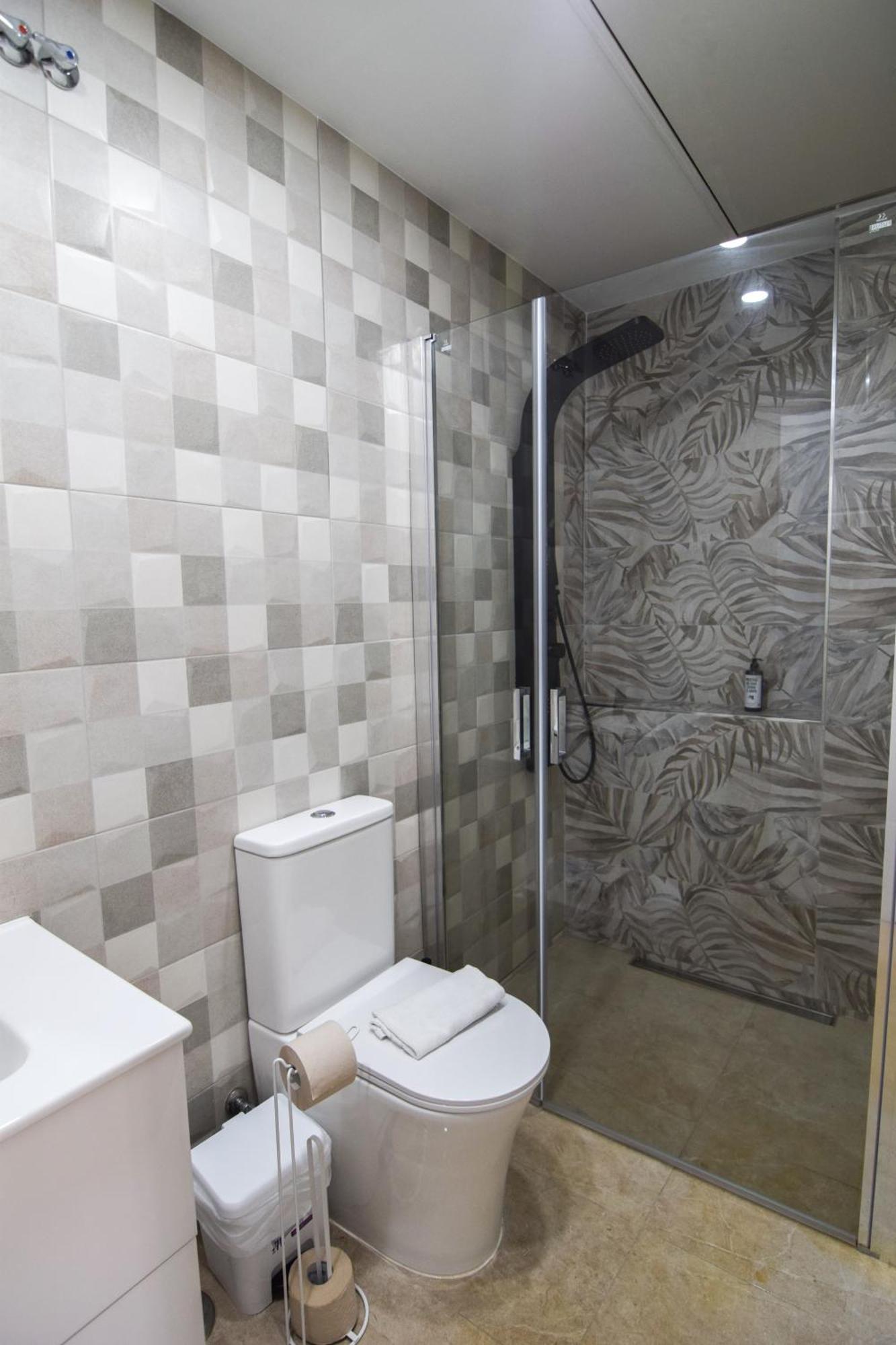 Letplanet Riquelme Apartment Malaga Bagian luar foto