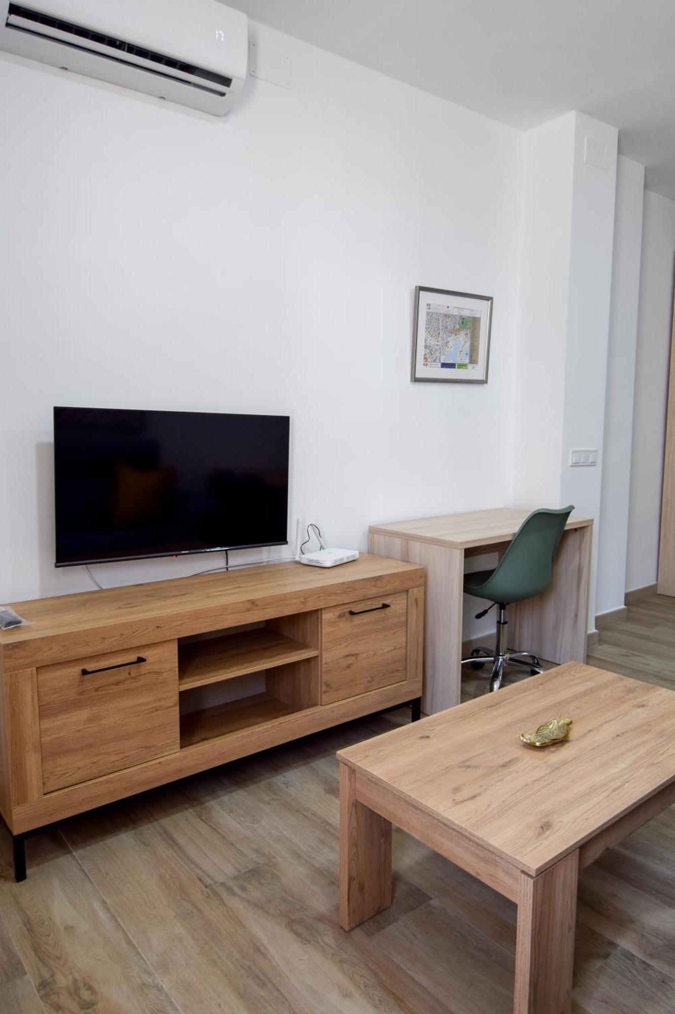 Letplanet Riquelme Apartment Malaga Bagian luar foto