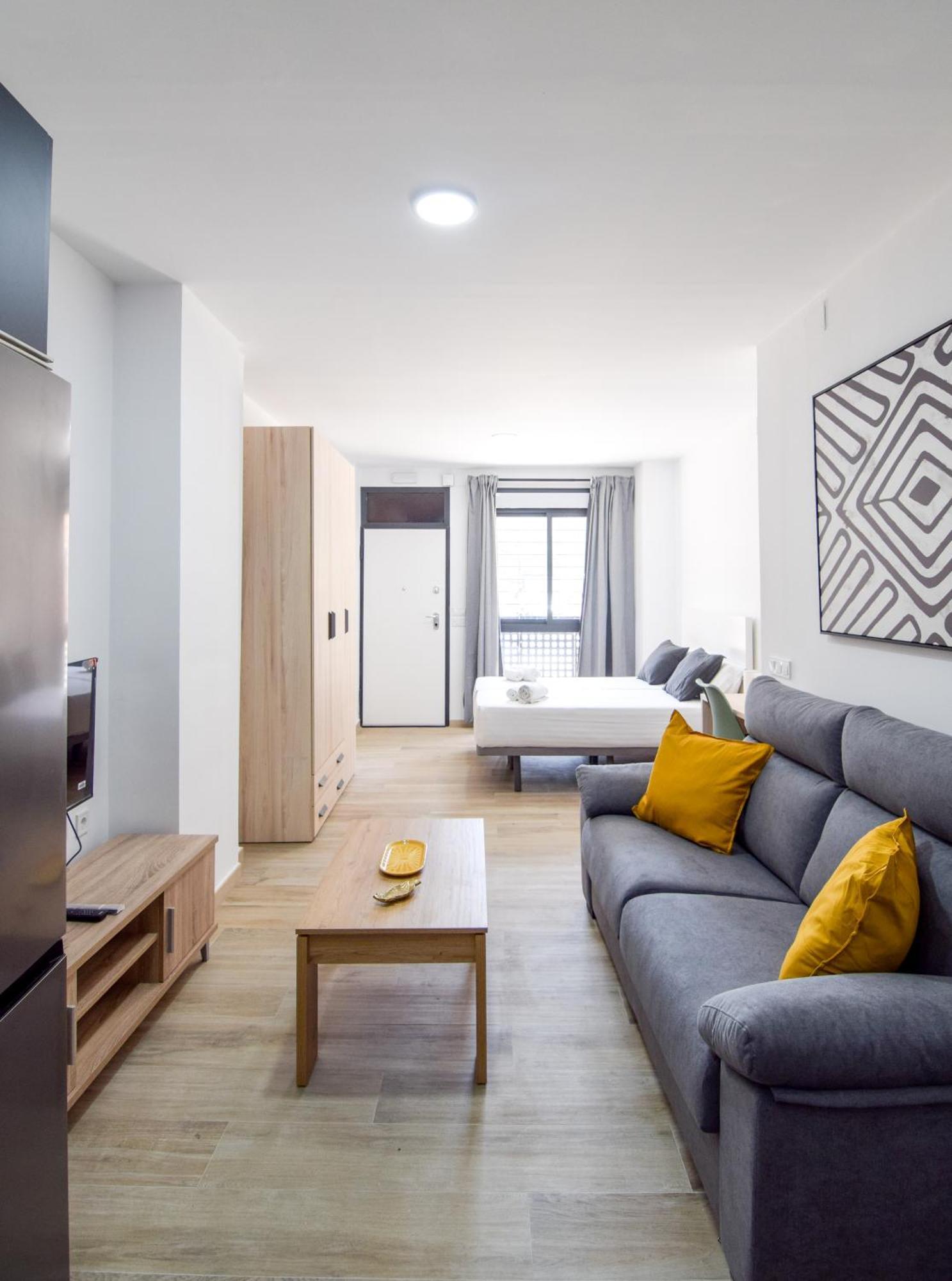 Letplanet Riquelme Apartment Malaga Bagian luar foto