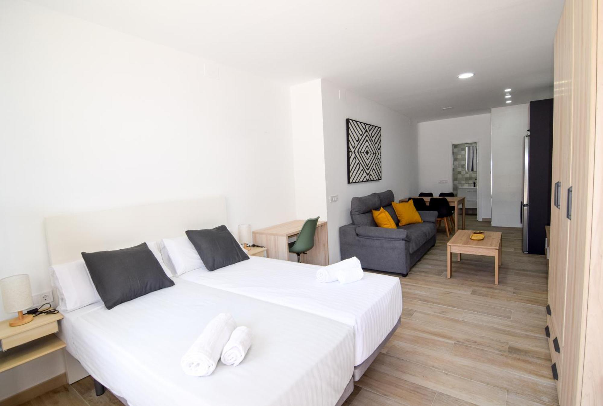 Letplanet Riquelme Apartment Malaga Bagian luar foto
